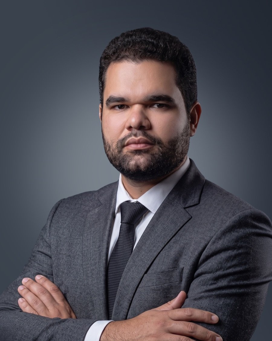 Dr. Lucas Bezerra